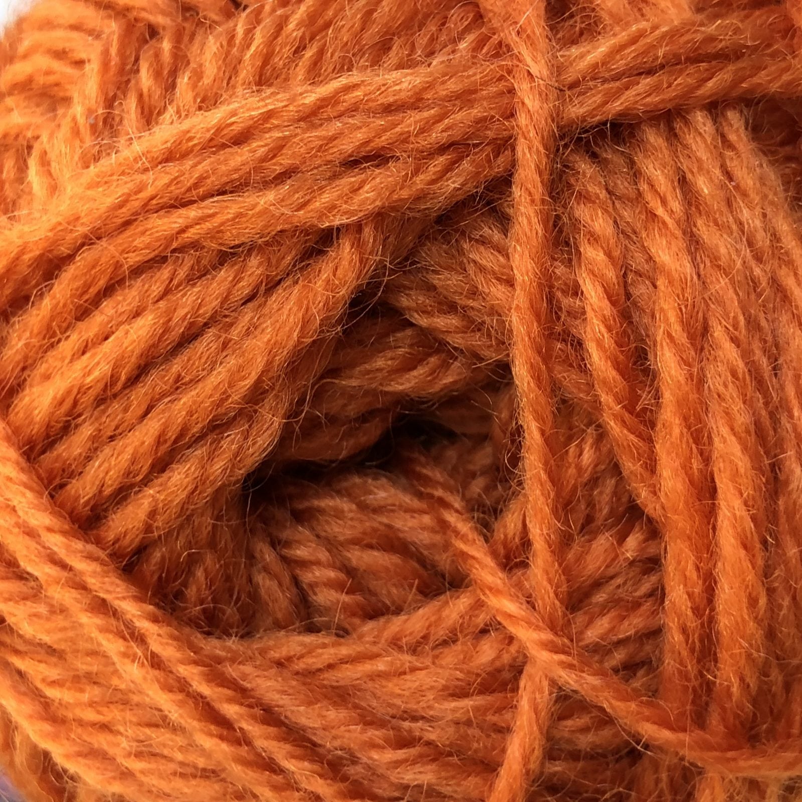 Countrywide Windsor 100% New Zealand wool yarn 8ply 8 ply double knit dk Burnt Orange Shade 39