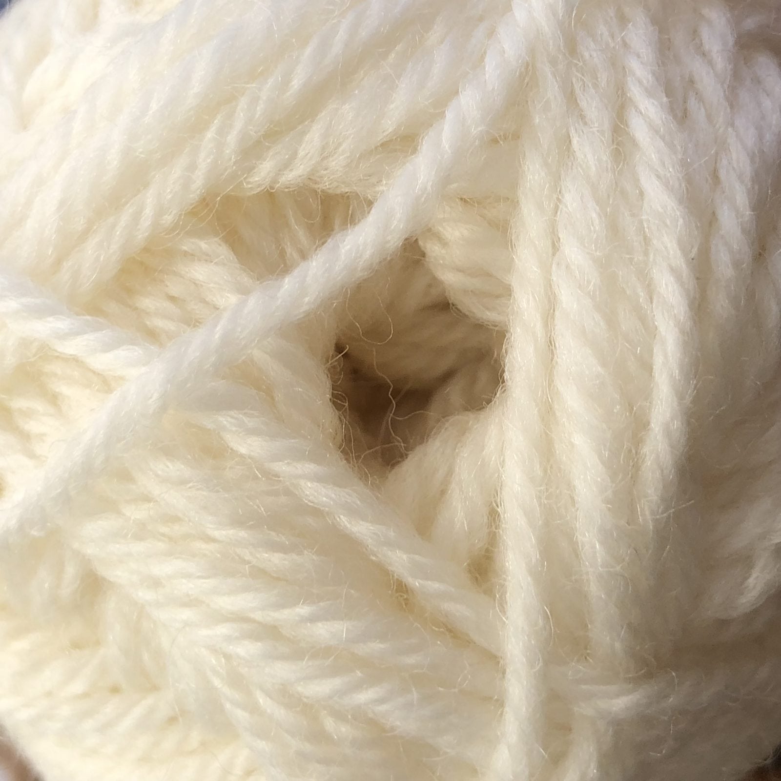 Naturally Loyal 8ply Double Knit DK 100% NZ wool Cream Shade 901