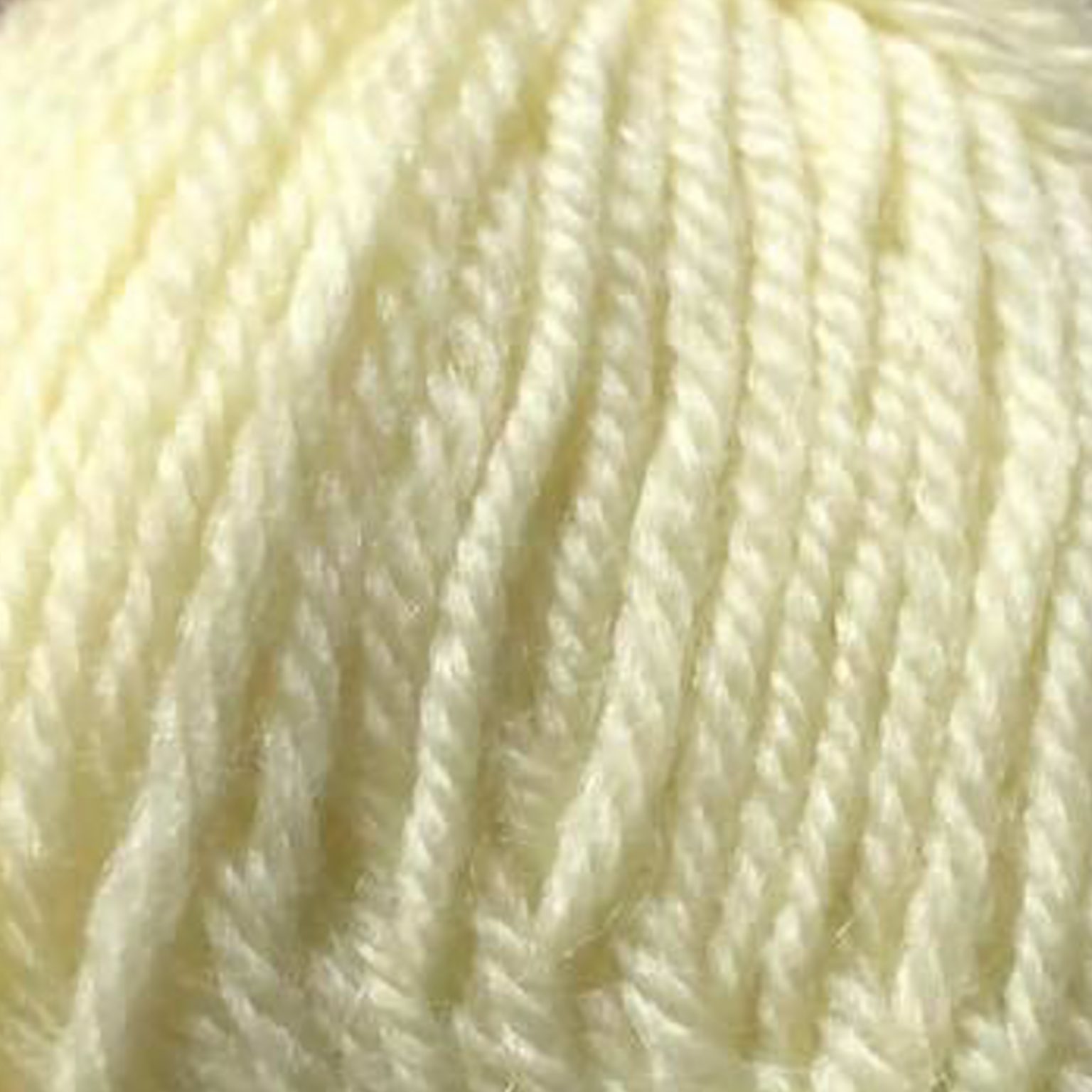 FIBRESPACE Loyal DK 8ply New Zealand yarn shade Lemon 902