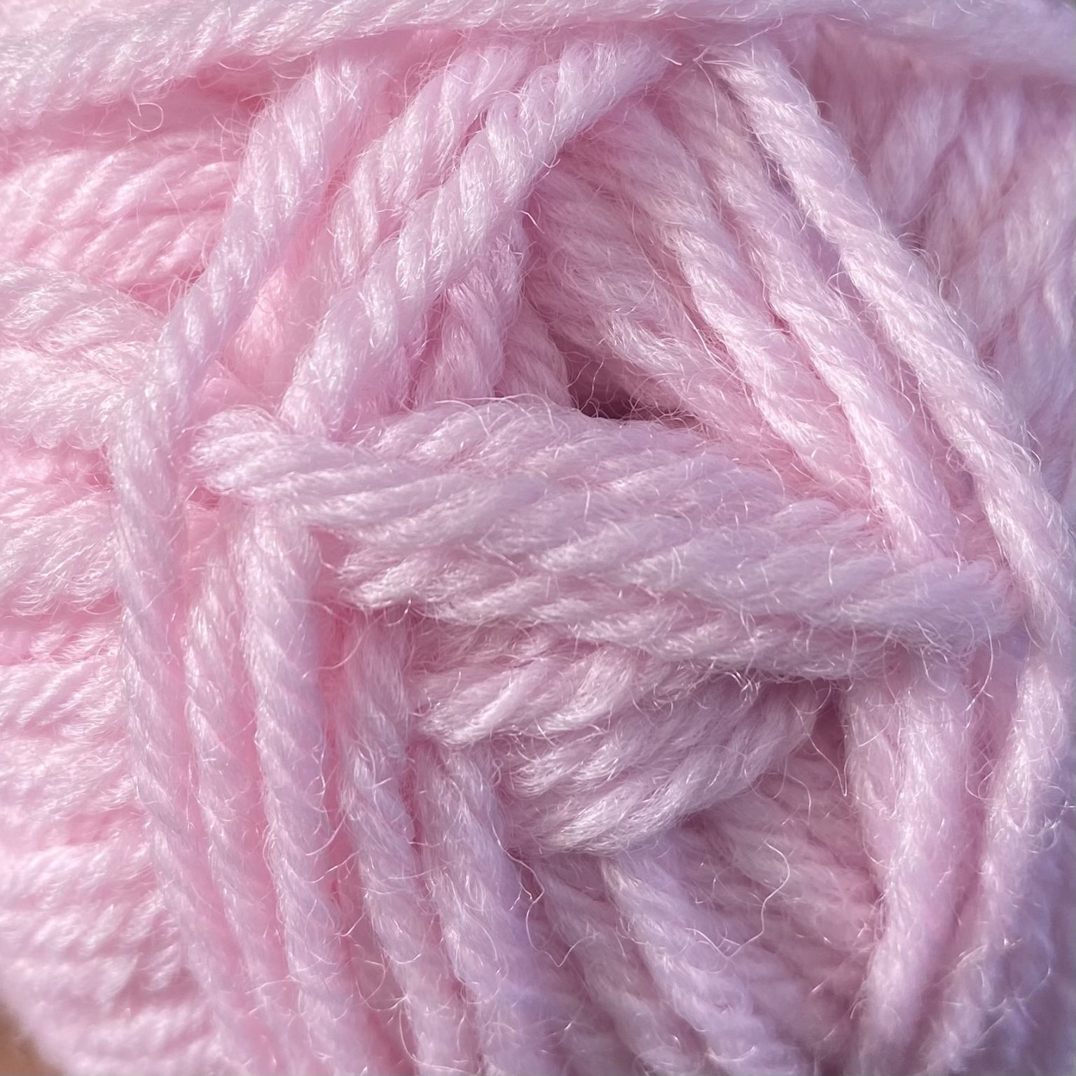 FIBRESPACE NZ Naturally Loyal Aran 10 Ply | 100% NZ Wool Shade 984 Baby Pink