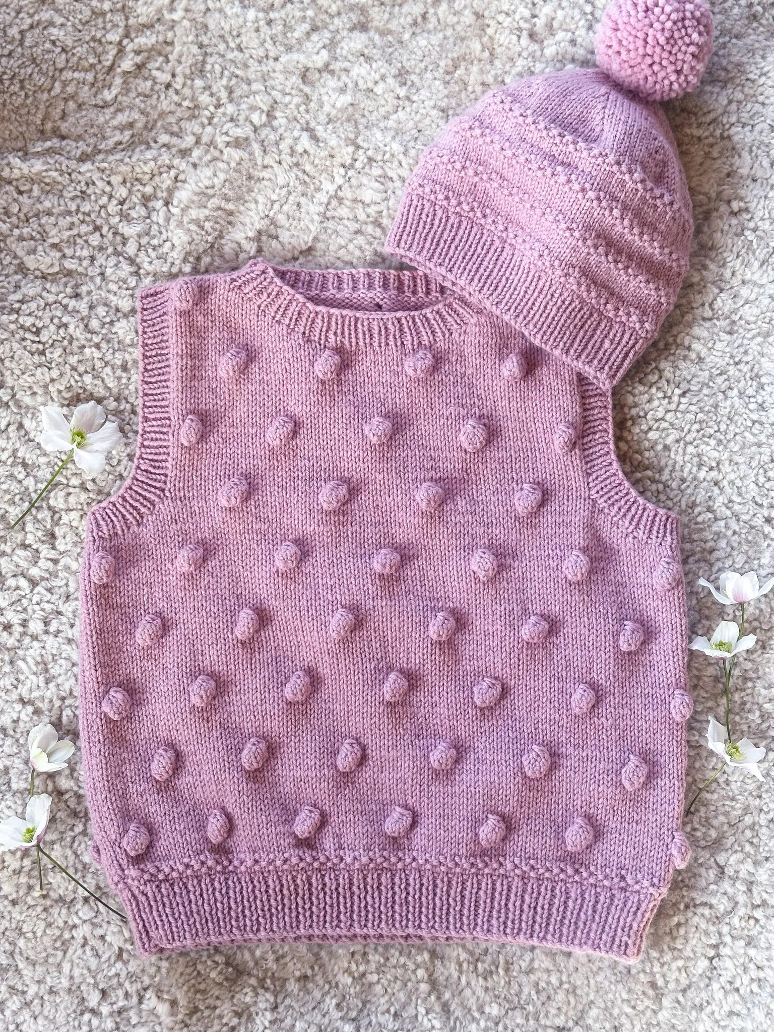 bryn vest & hat lf66 | lisa f knitting pattern dk (copy)
