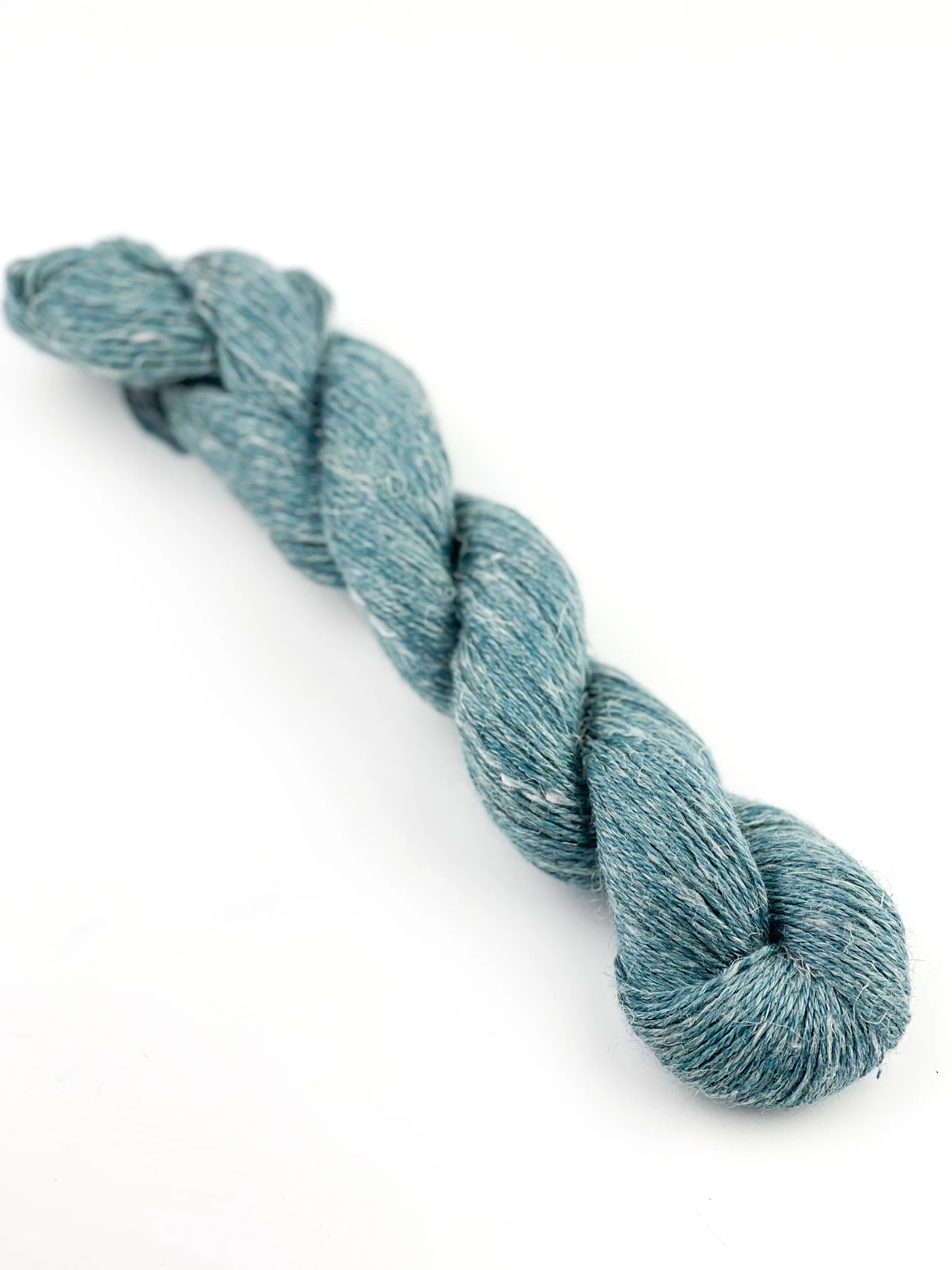 Alpaca Yarns – Luxurious Fusion 3 – 4 Ply Linen/Silk/Alpaca/Wool Mix